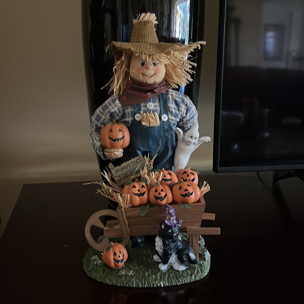 SCARECROW AND WITCH FABRIC MACHE FIGURES 13” TALL APPROXIMATELY HALLOWEEN - Picture 6 of 12